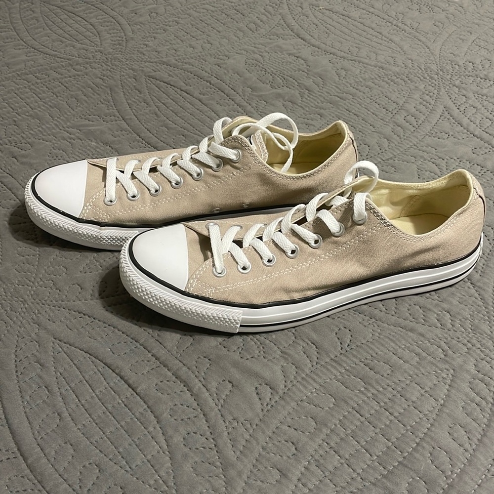 Men’s Chuck Taylor Converse All Star Low Tops